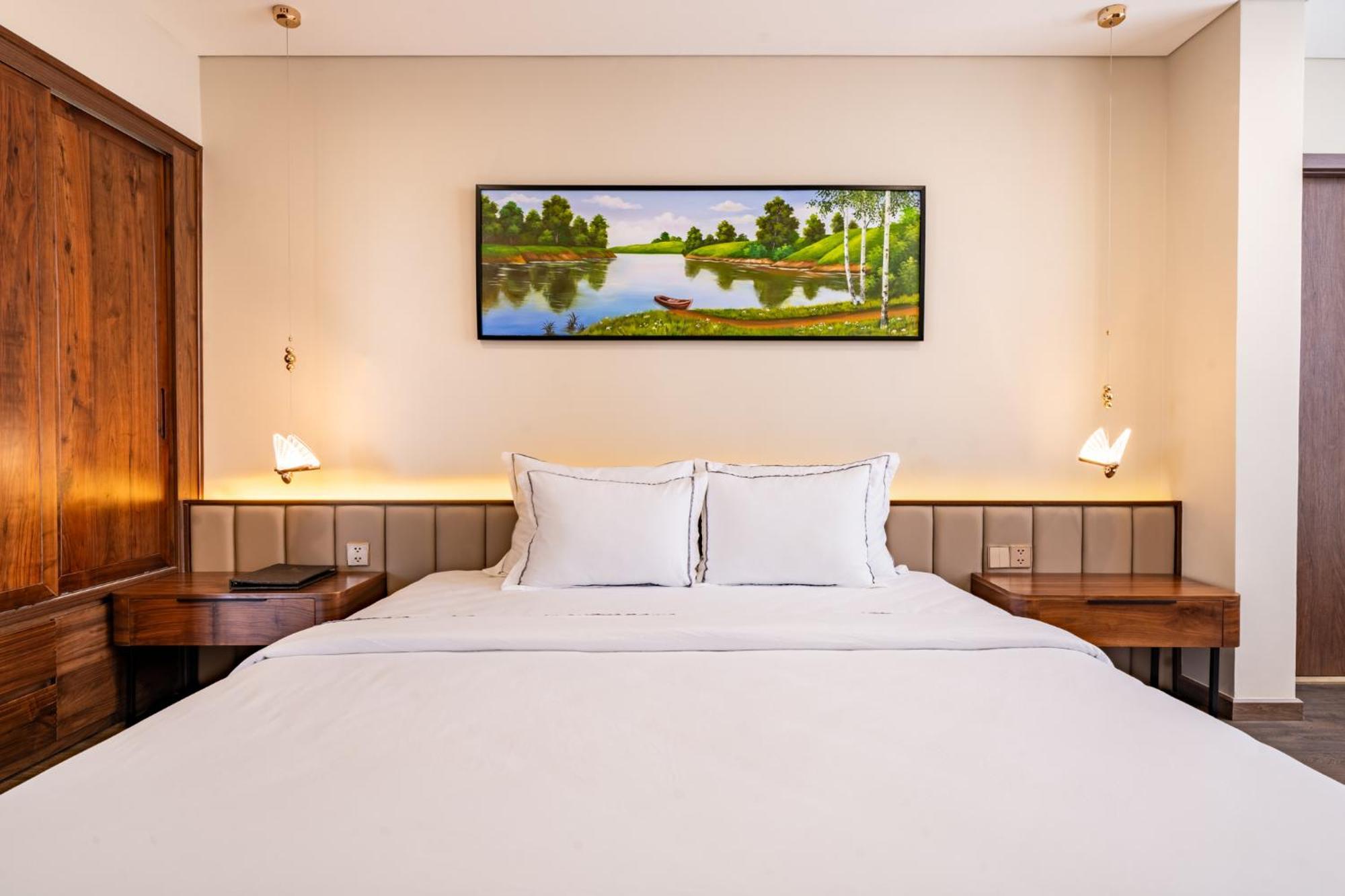 Cami Riverside Resort Da Nang Exterior photo