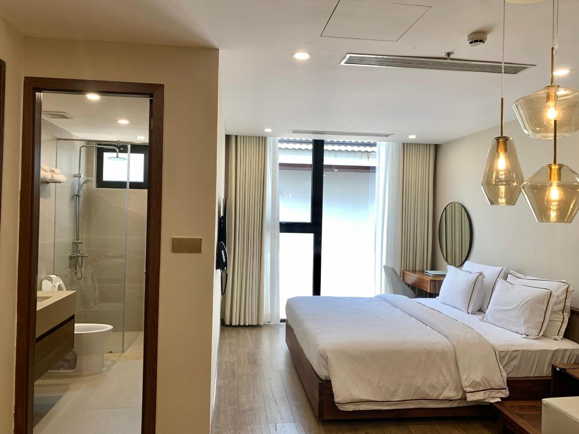 Cami Riverside Resort Da Nang Exterior photo